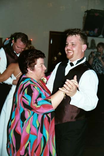 AUST QLD Mareeba 2003APR19 Wedding FLUX Reception 050